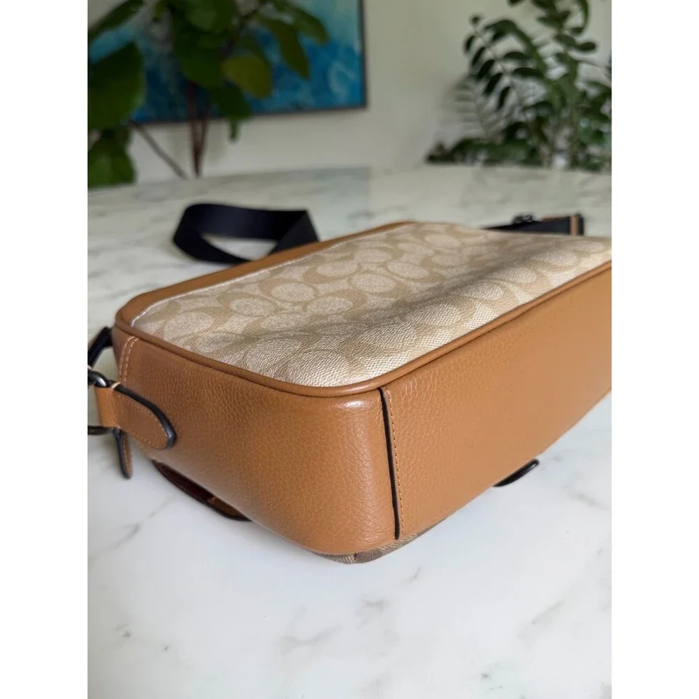 Coach Hudson Crossbody Bag In Colorblock Signature Canvas CR339 Light Saddle Tan